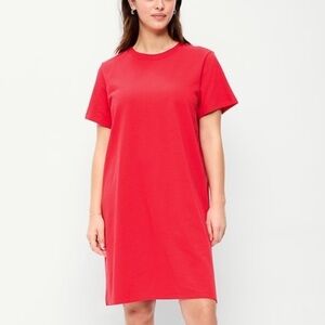 Old Navy Vintage Crew-Neck Mini Red Amaryllis T-Shirt Dress